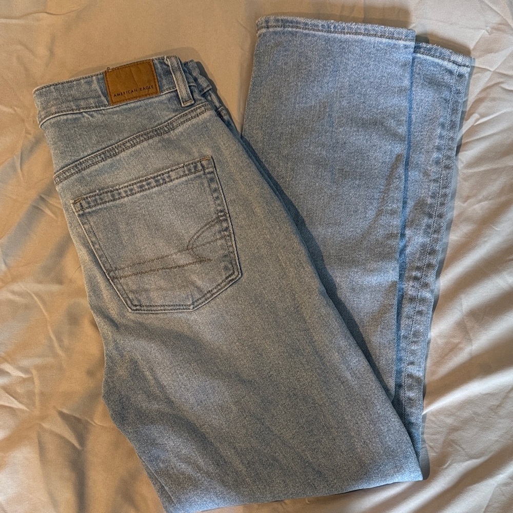 American Eagle Outfitters Light Wash Straight Leg Jeans